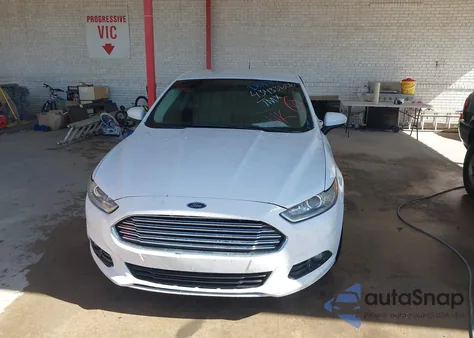 2016 Ford Fusion S из США, поврежденный, VIN 3FA6P0G71GR143497